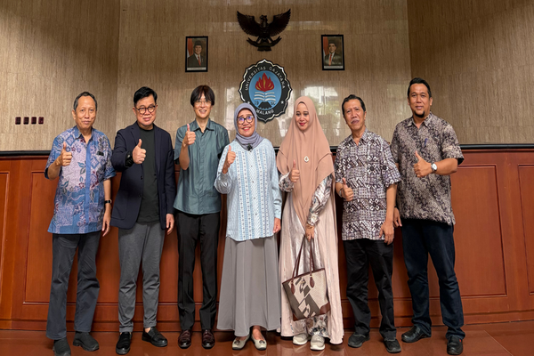 Dosen Pengajar